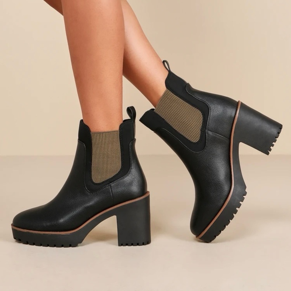 Chinese Laundry Good Day Black Platform Ankle Boots - Size 5.5/36